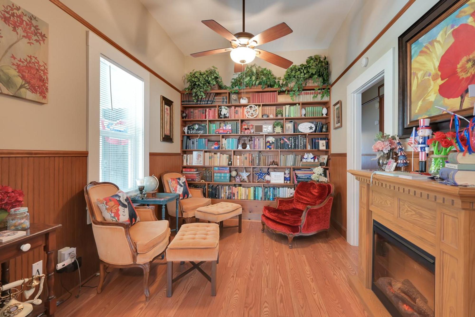 Spacious Downtown Jackson Retreat- Historic Hangout Екстериор снимка